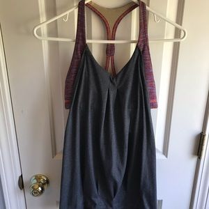 Lululemon Tank W/ bra built in